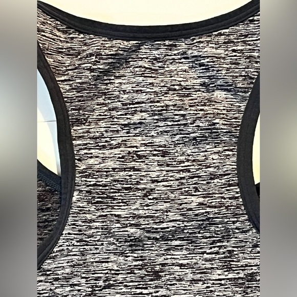 Disbest Gray Athletic Yoga Exercise Quick Dry Tank Top Women’s Size Medium - Picture 13 of 13